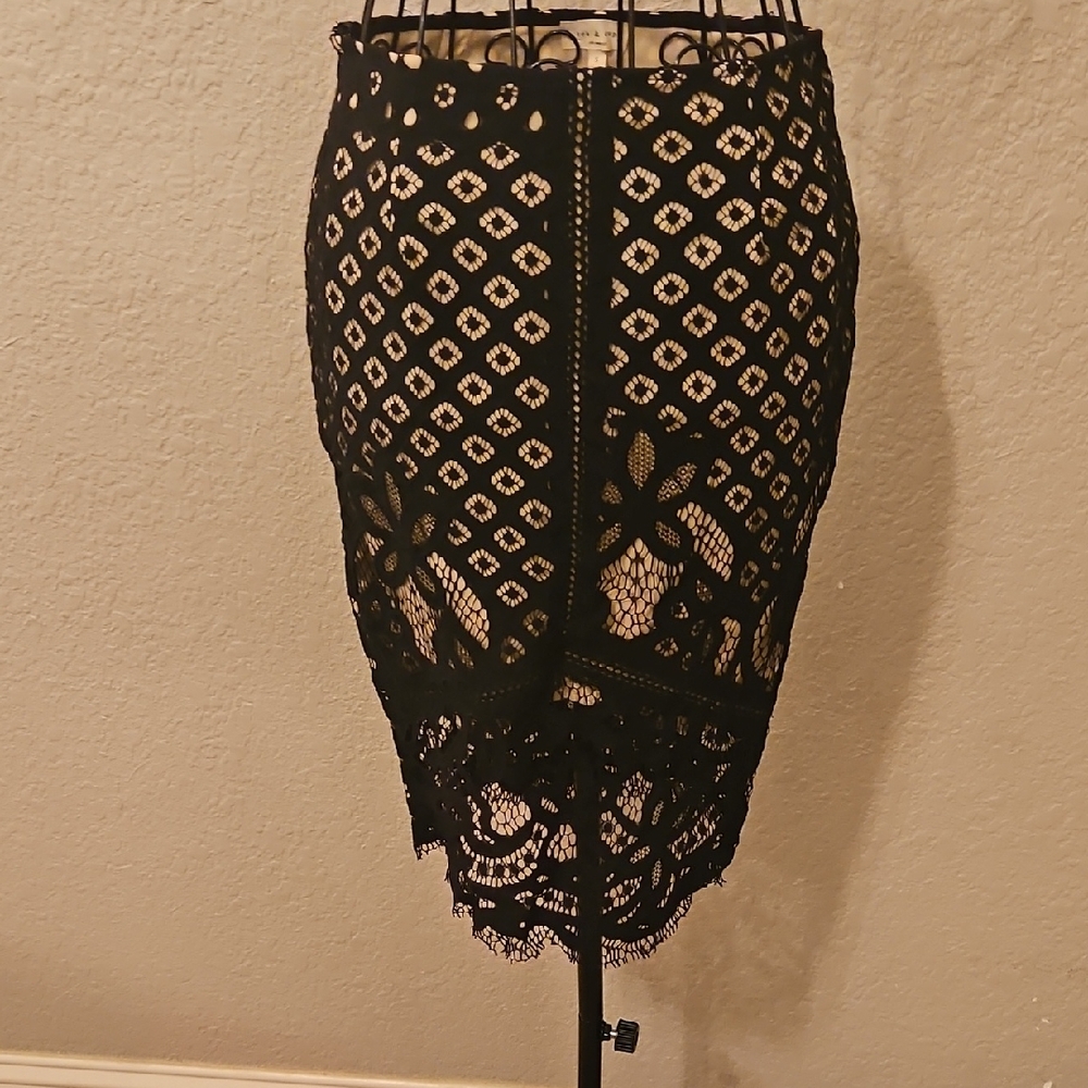 Tea n Cup Black and Cream Lace Midi Skirt